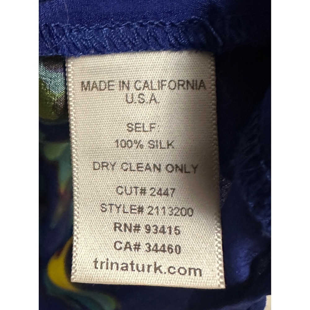 Trina Turk Silk Halter Top Blue Peacock Print V-Neck Women S Whimsigoth - Picture 6 of 15